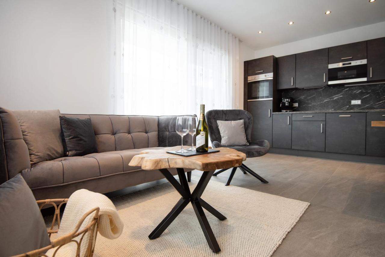 Appartement Lina&Lejs Грёбминг Экстерьер фото